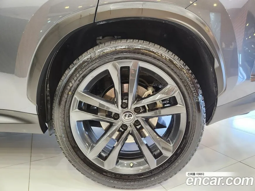 Lexus NX 2023 из KR, фото 9