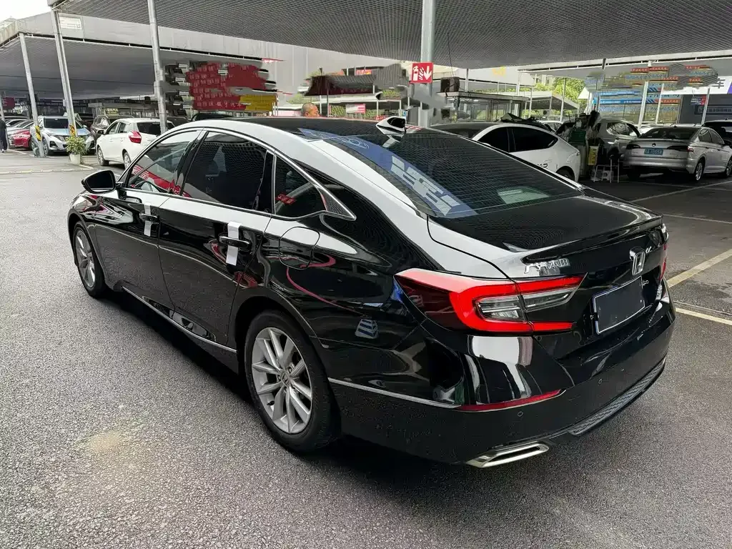 Honda Accord 2023 из CN, фото 7