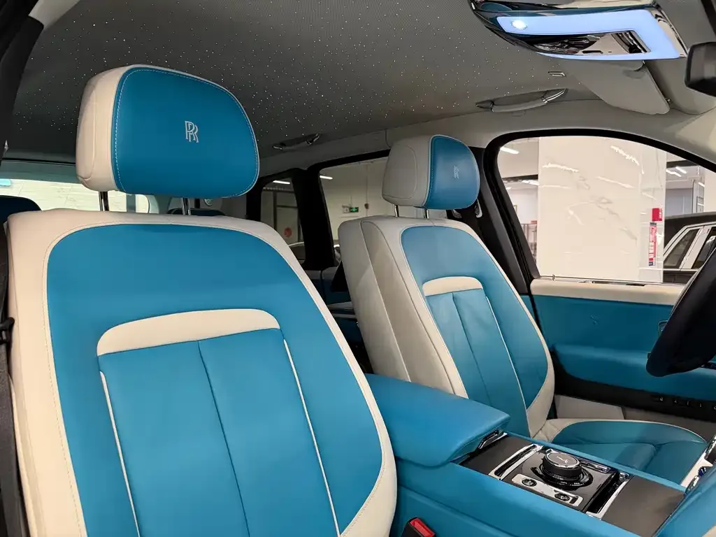 Rolls-Royce Cullinan 2021 из CN, фото 8