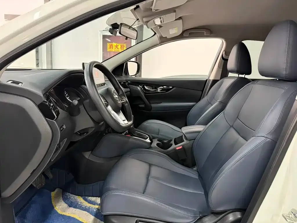 Nissan Qashqai — фото 4