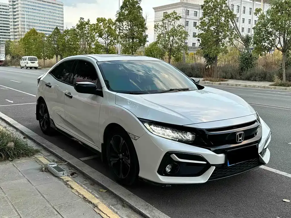 Honda Civic 2021 из CN, фото 3