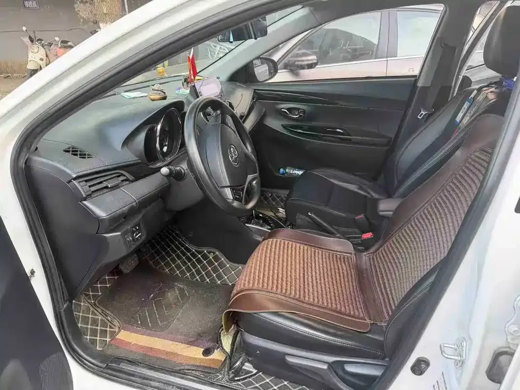 Toyota Yaris L 2022 из CN, фото 7