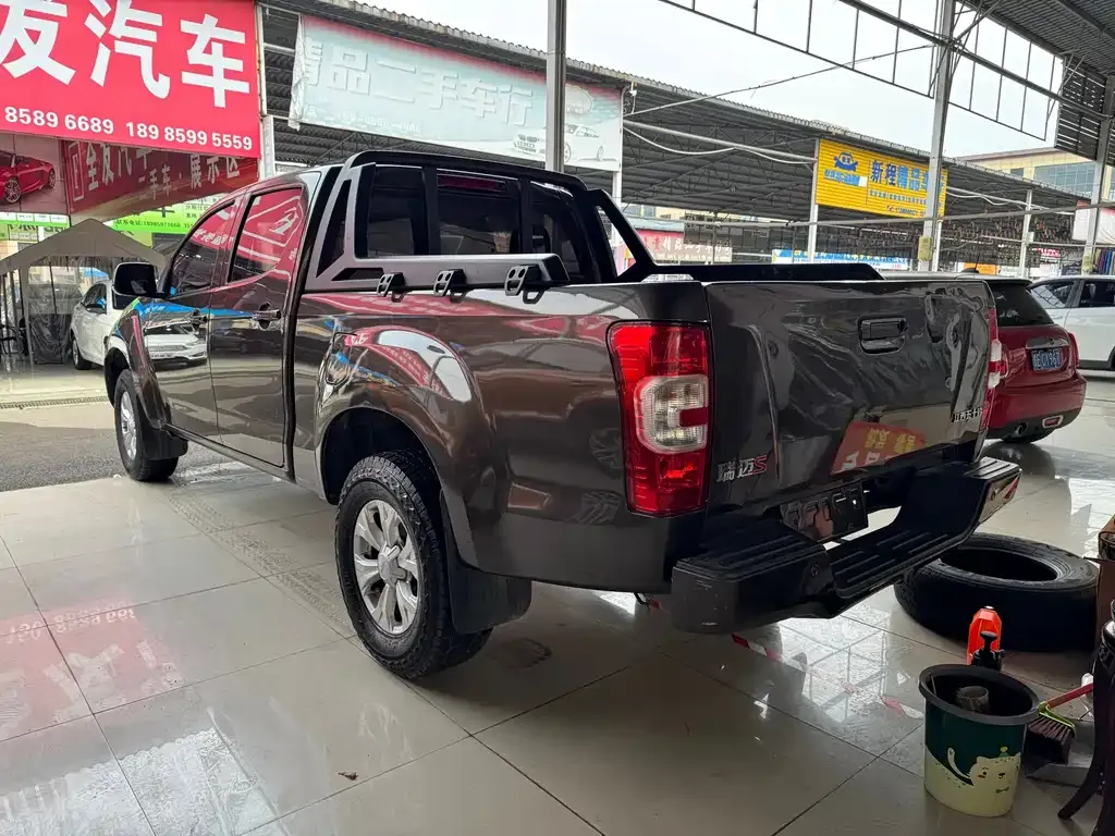 Isuzu RE-MAX 2021 из CN, фото 3