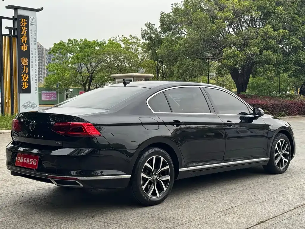 Volkswagen Magotan 2021 из CN, фото 2