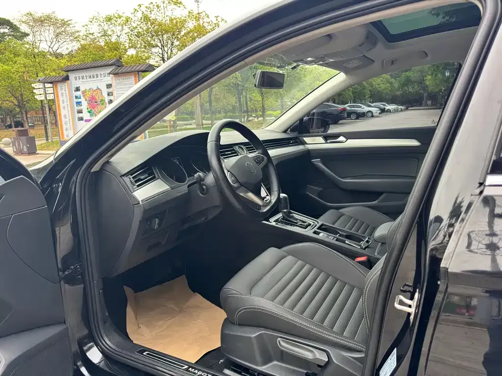 Volkswagen Magotan 2021 из CN, фото 4