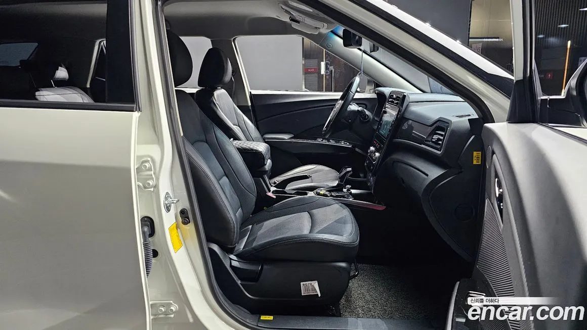 KG Mobility (Ssangyong) TIBOLI 2022 из KR, фото 9