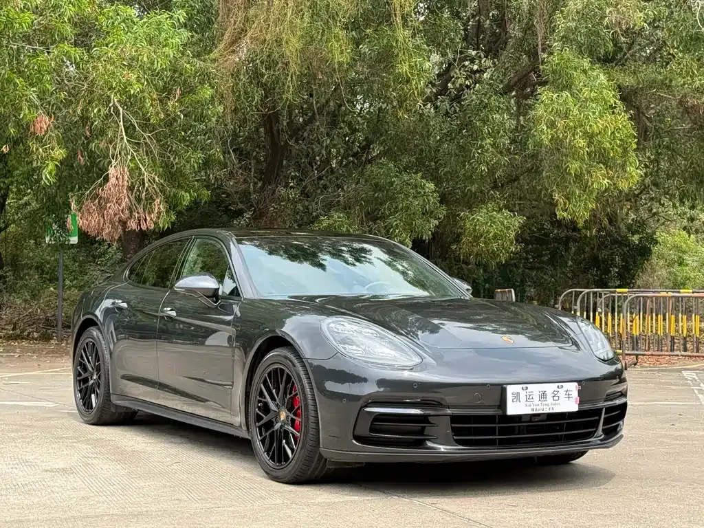 Porsche Panamera — фото 10