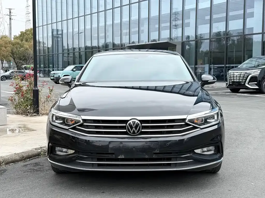 Volkswagen Magotan 2022 из CN, фото 9