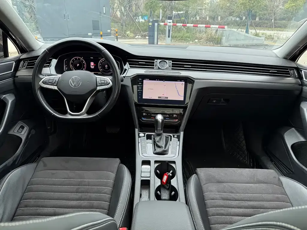 Volkswagen Magotan 2022 из CN, фото 3