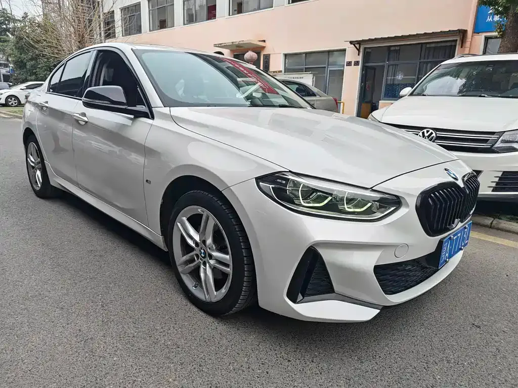 BMW 1 Series 2022 из CN, фото 7