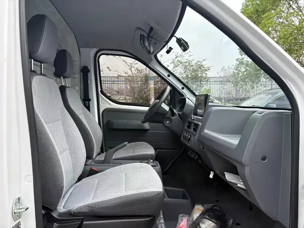 Wuling Yangguang 2025 из CN, фото 3