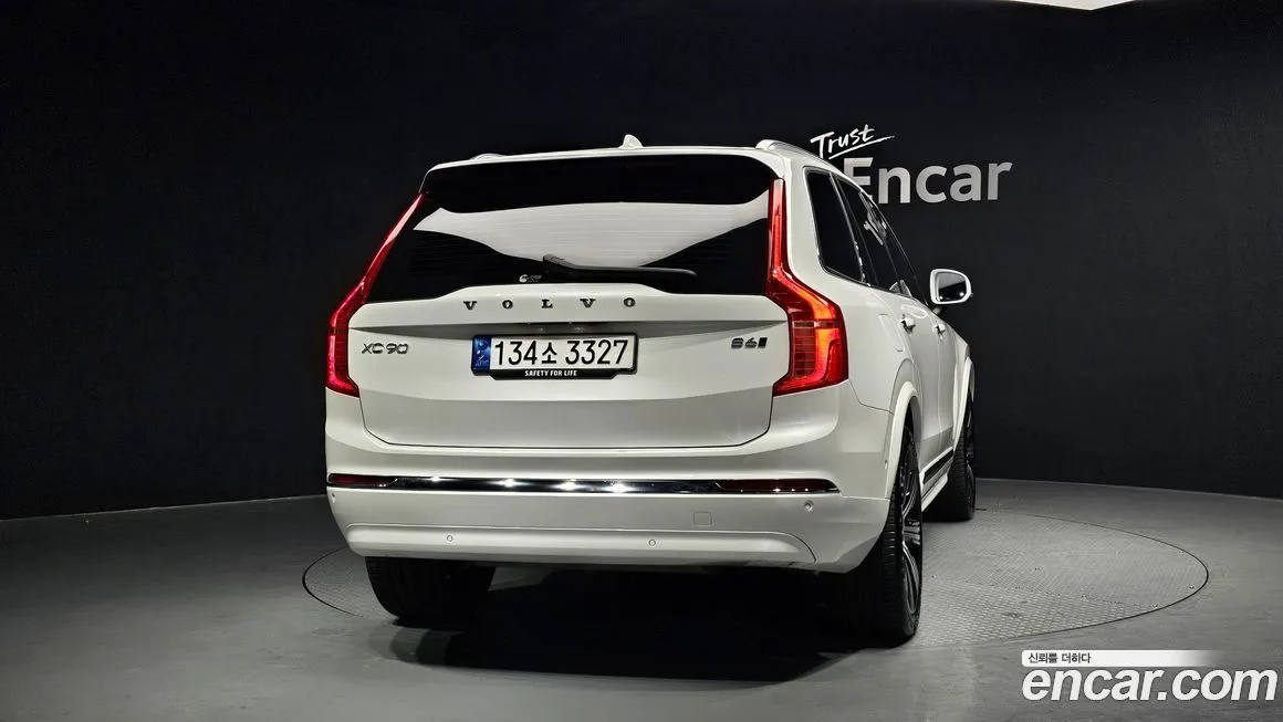 Volvo XC90 — фото 5