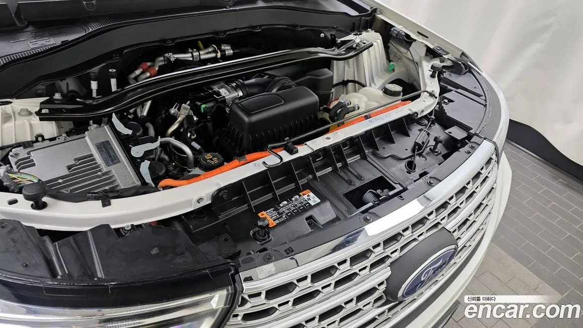 Ford Explorer 2022 из KR, фото 3