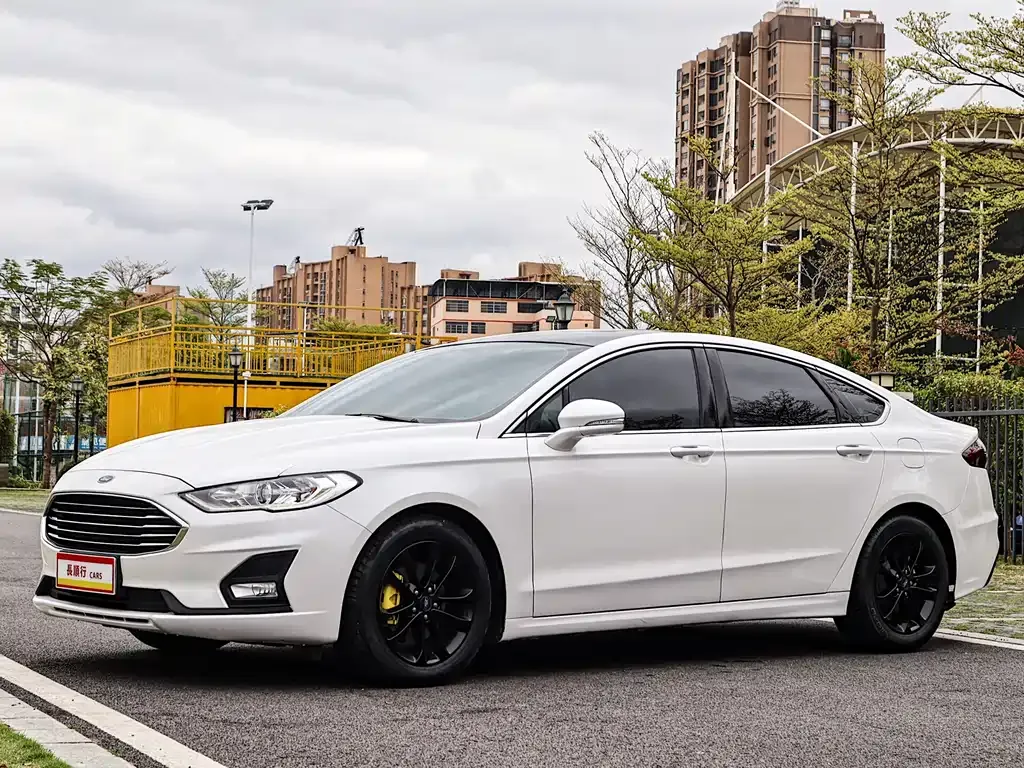 Ford Mondeo 2021 из CN, фото 1