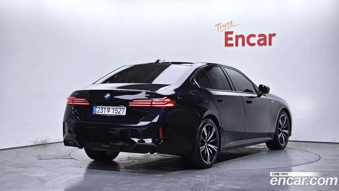 BMW 5-Series 2025 из KR, фото 4