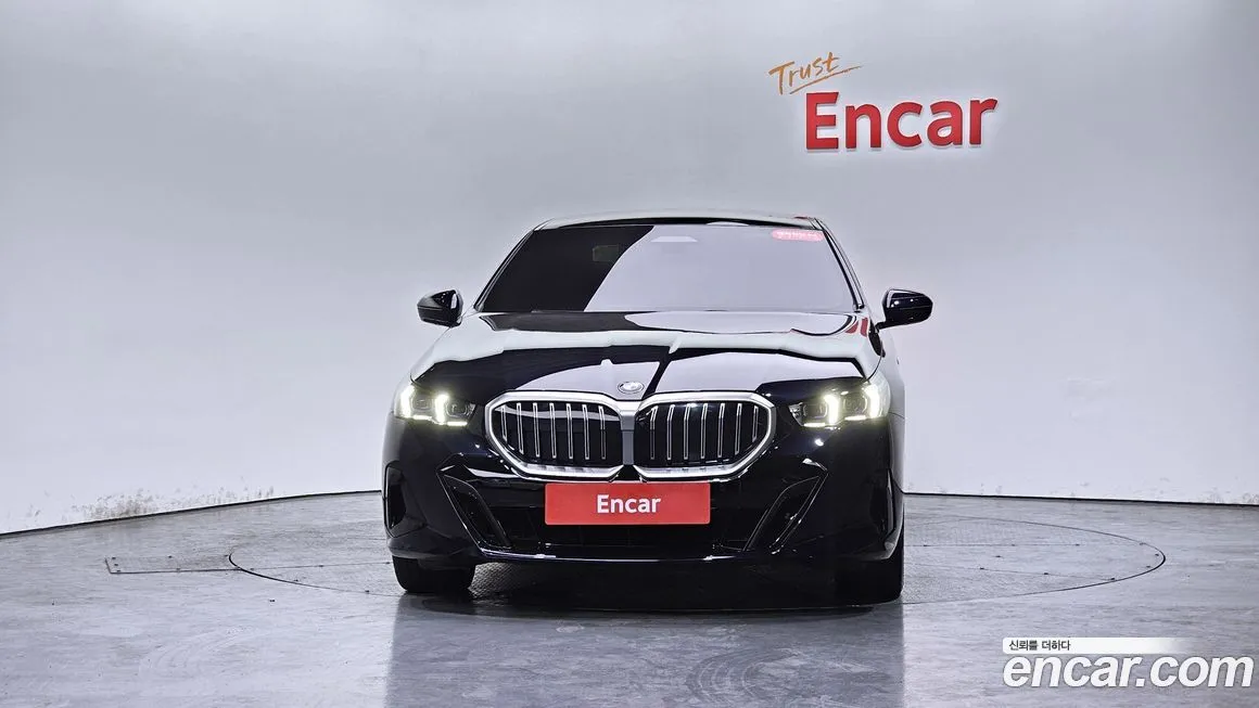 BMW 5-Series 2025 из KR, фото 3