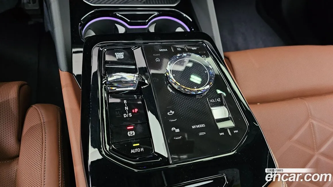 BMW 5-Series 2025 из KR, фото 5
