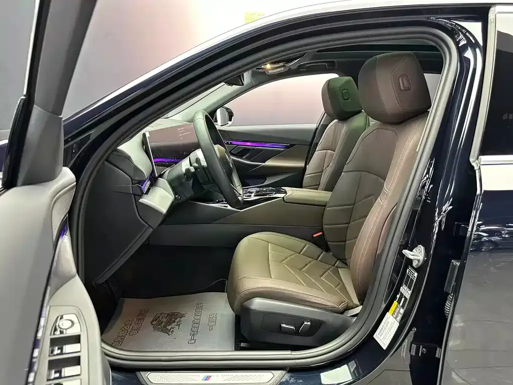 BMW i5 2024 из CN, фото 7