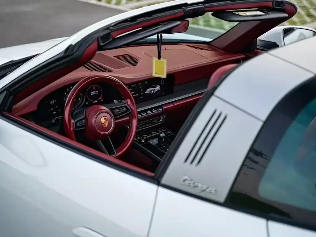 Porsche 911 2021 из CN, фото 5