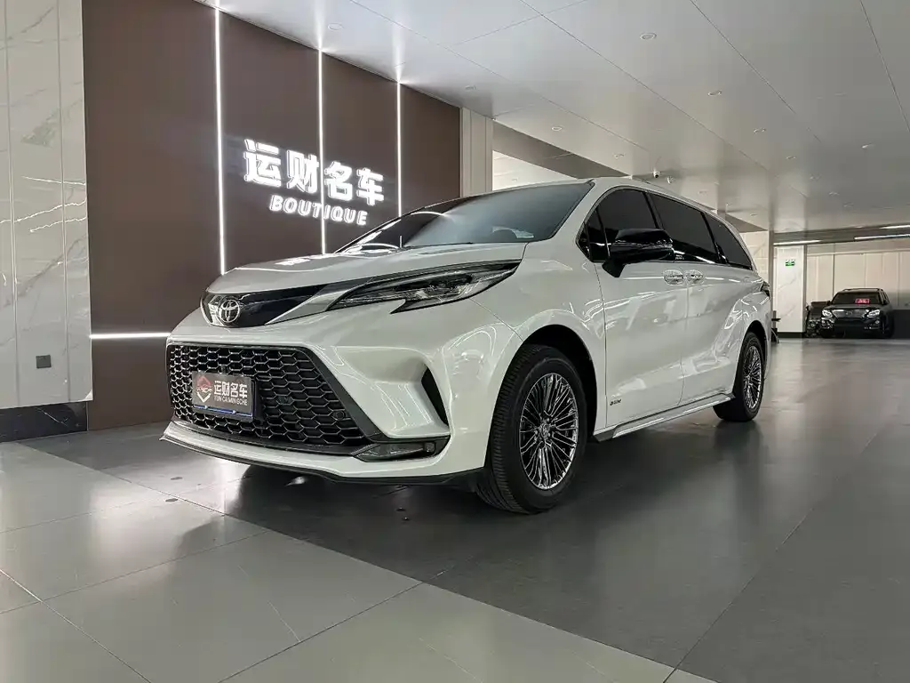 Toyota Granvia 2025 из CN, фото 1