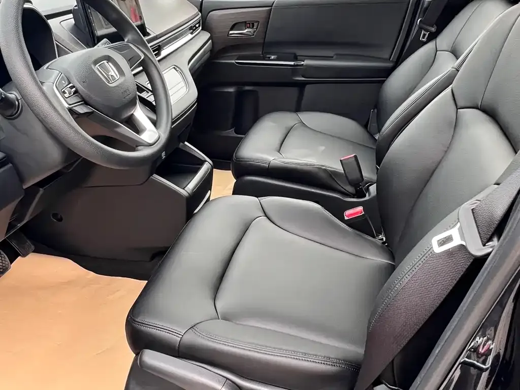 Honda Odyssey 2024 из CN, фото 9