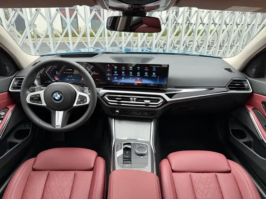 BMW 3 Series 2023 из CN, фото 10