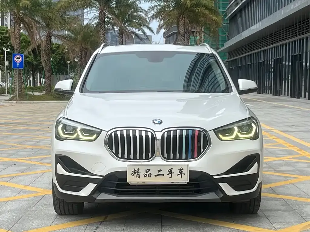 BMW X1 — фото 3