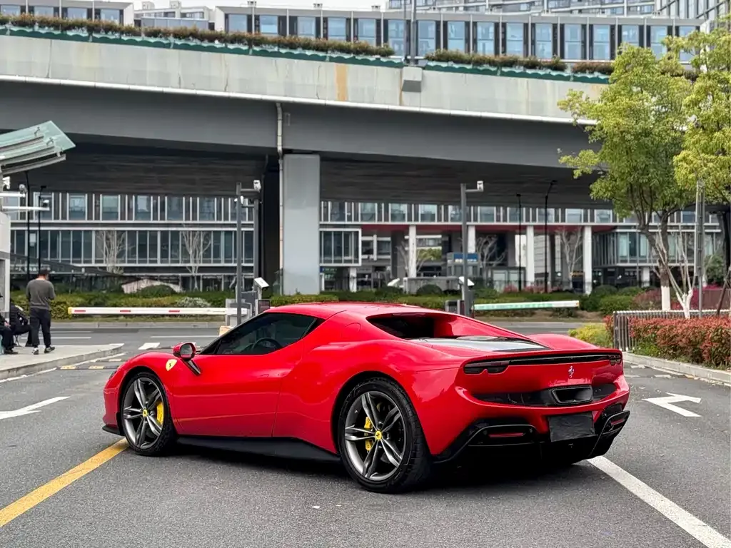 Ferrari 296 2024 из CN, фото 6