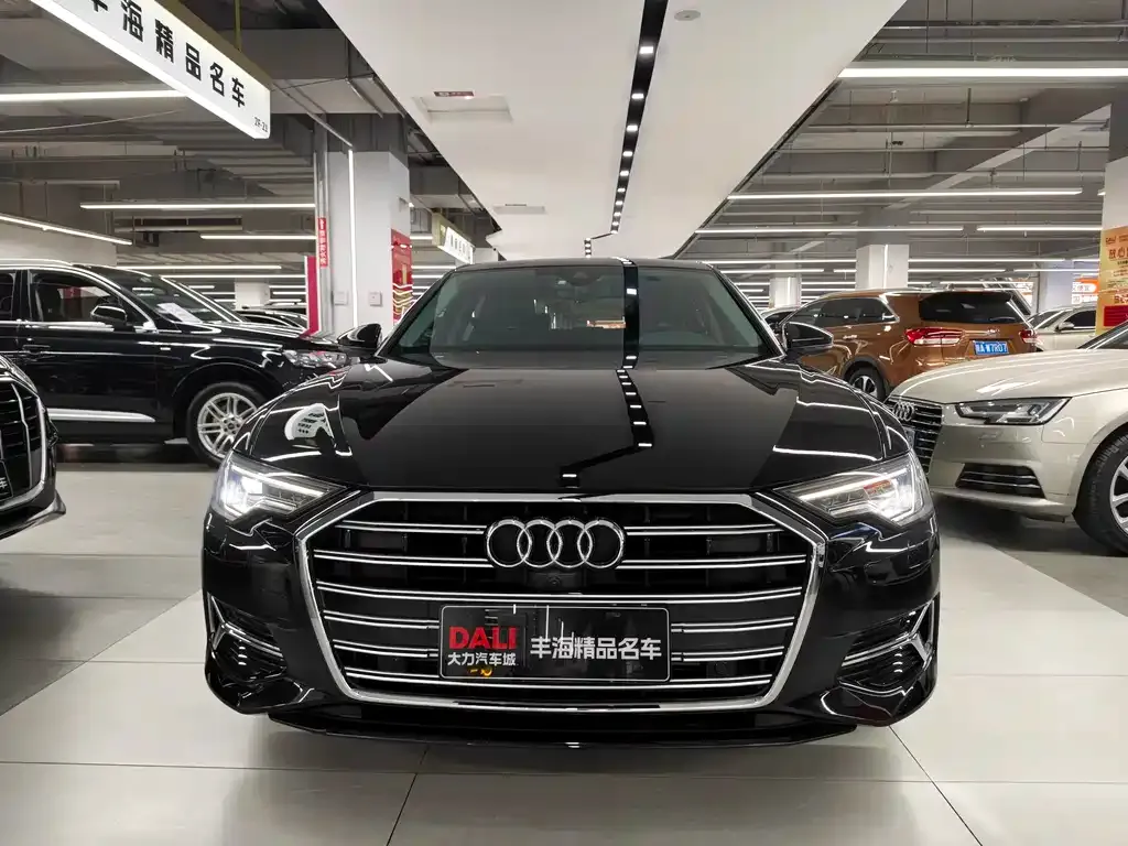 Audi A6L — фото 9
