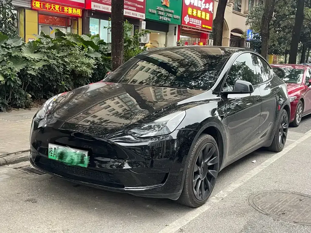 Tesla Model Y 2022 из CN, фото 10