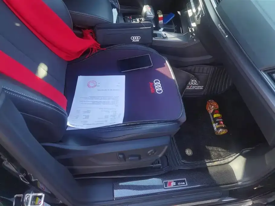 Audi Q5L Sportback — фото 2