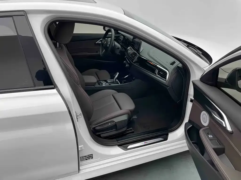 BMW 1 Series — фото 6