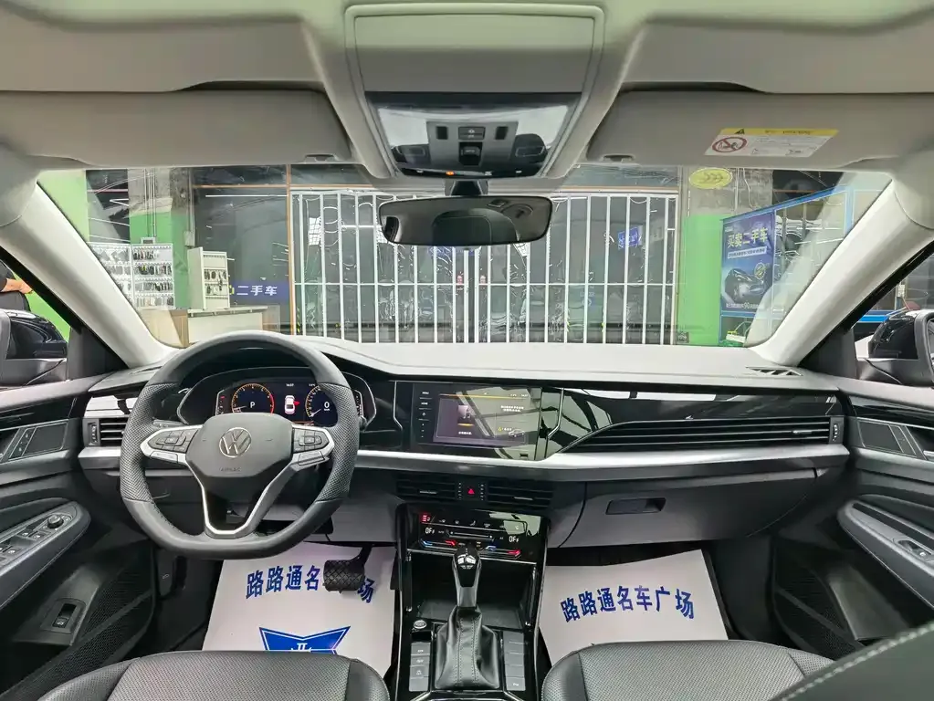 Volkswagen Passat 2025 из CN, фото 6