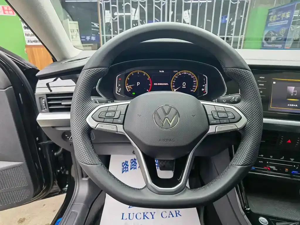 Volkswagen Passat 2025 из CN, фото 5