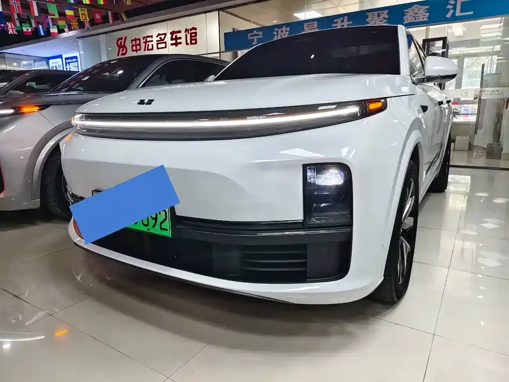 Li Auto L7