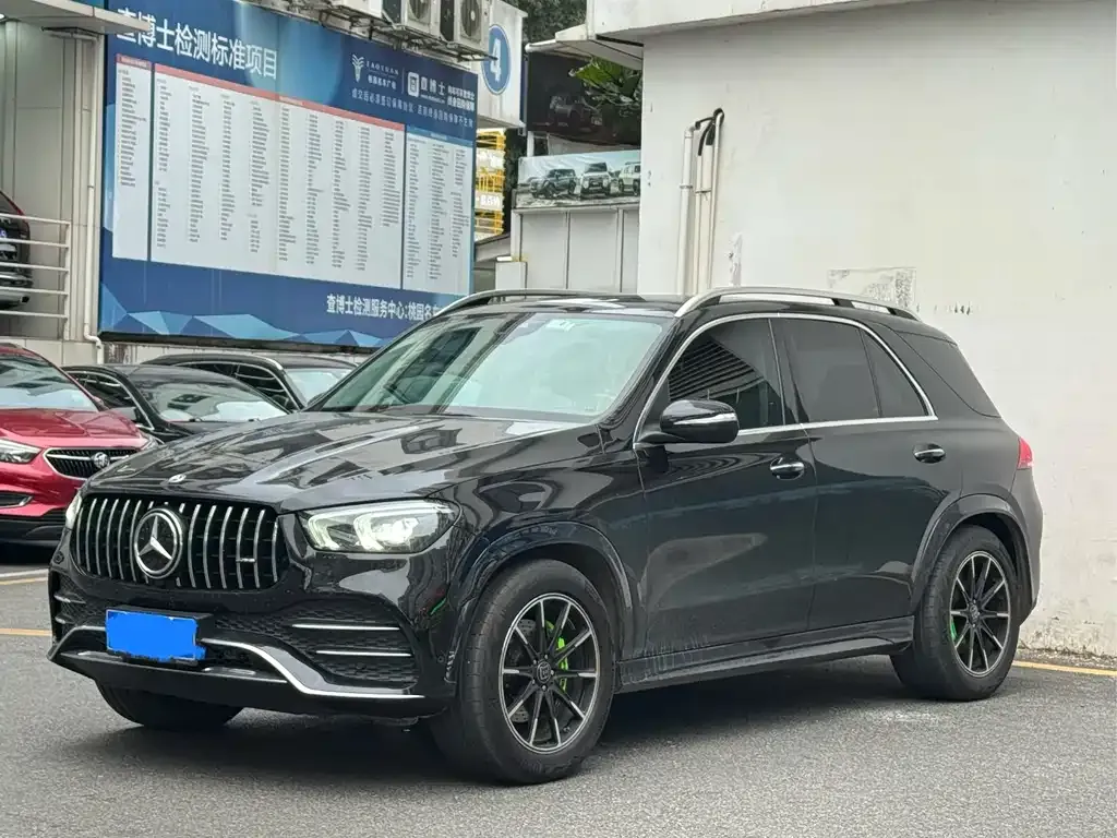 Mercedes-Benz GLE — фото 9