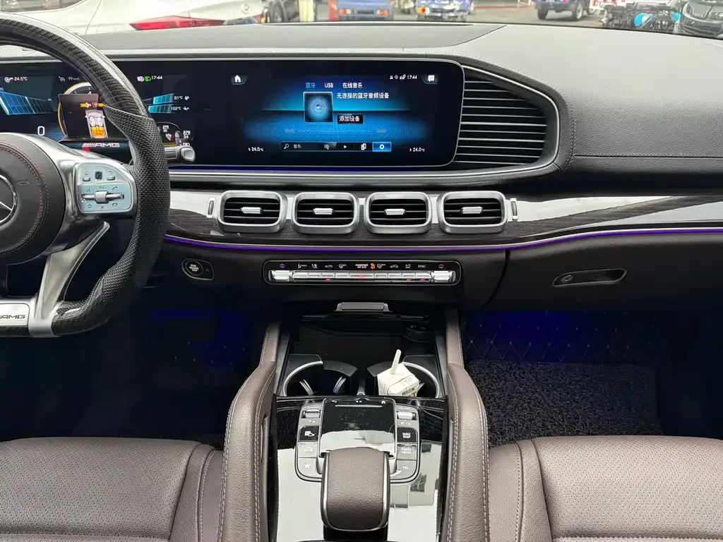Mercedes-Benz GLE — фото 6