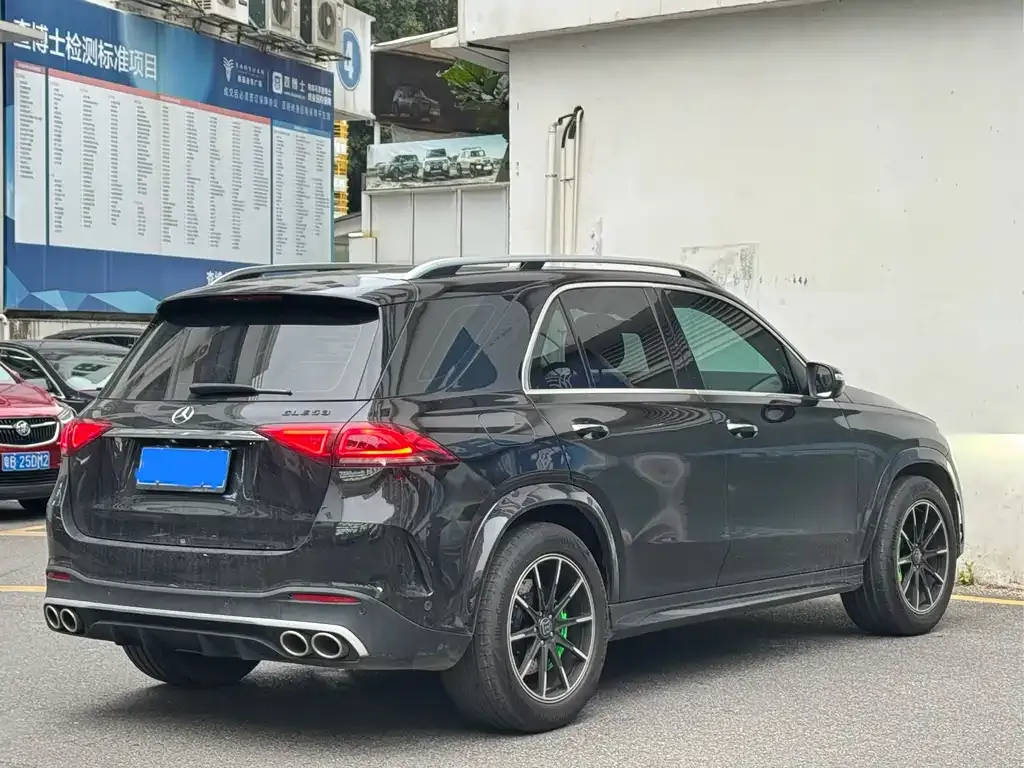 Mercedes-Benz GLE — фото 10