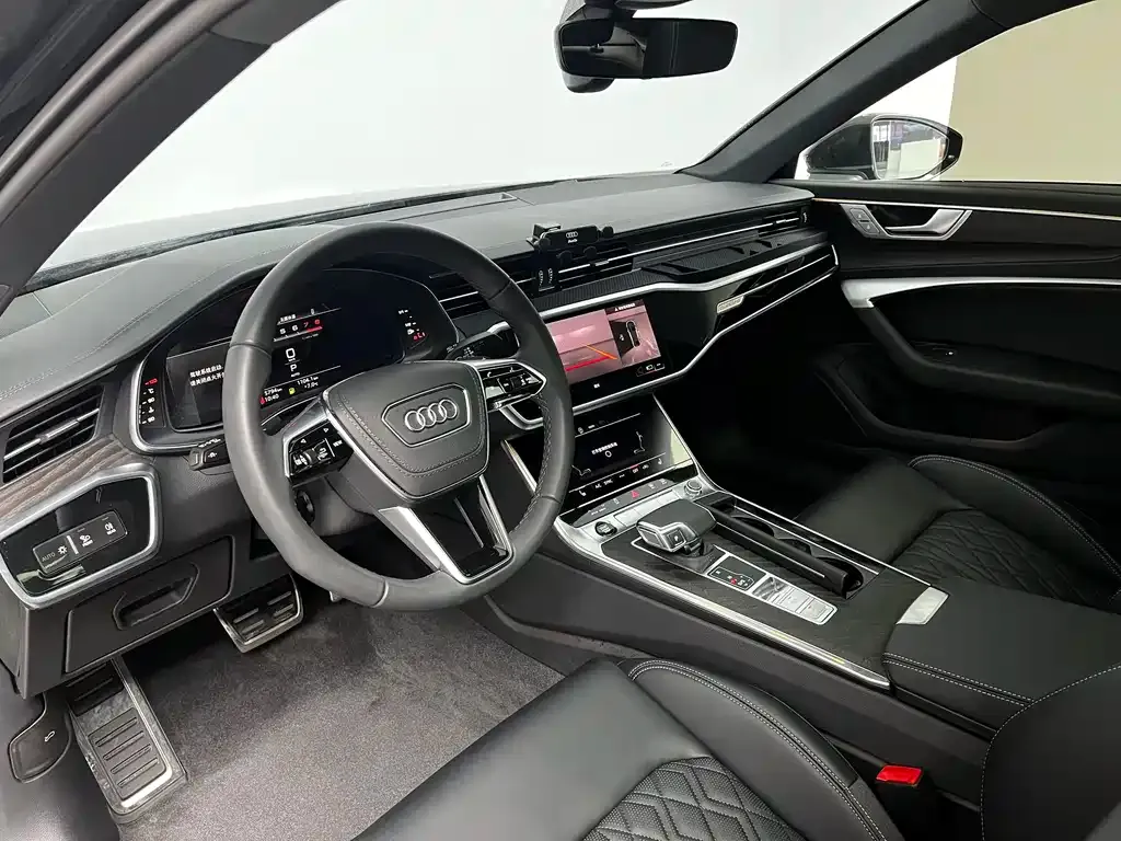 Audi A6L 2025 из CN, фото 3