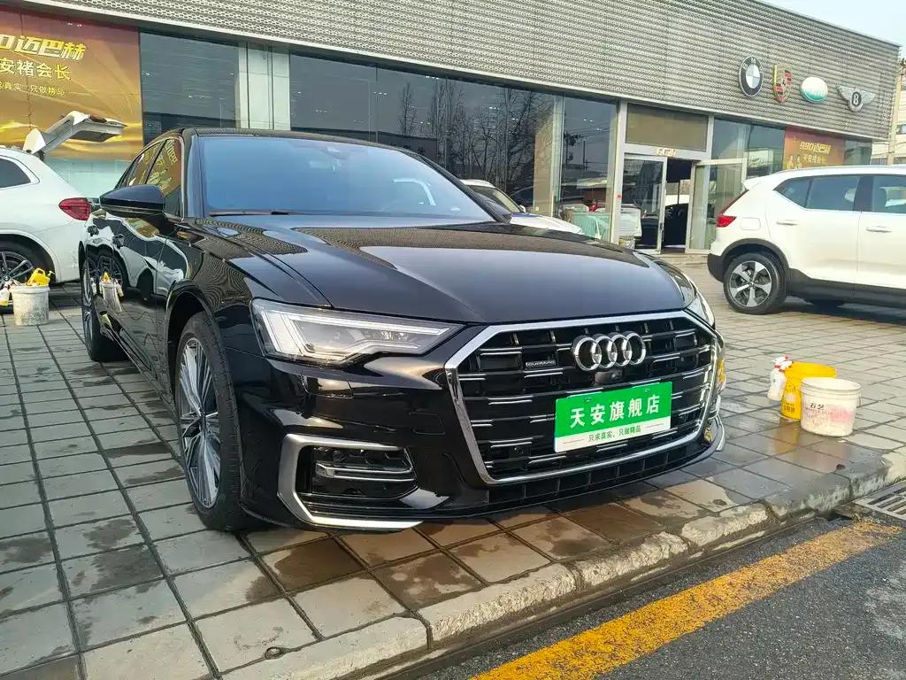 Audi A6L 2025 из CN, фото 10