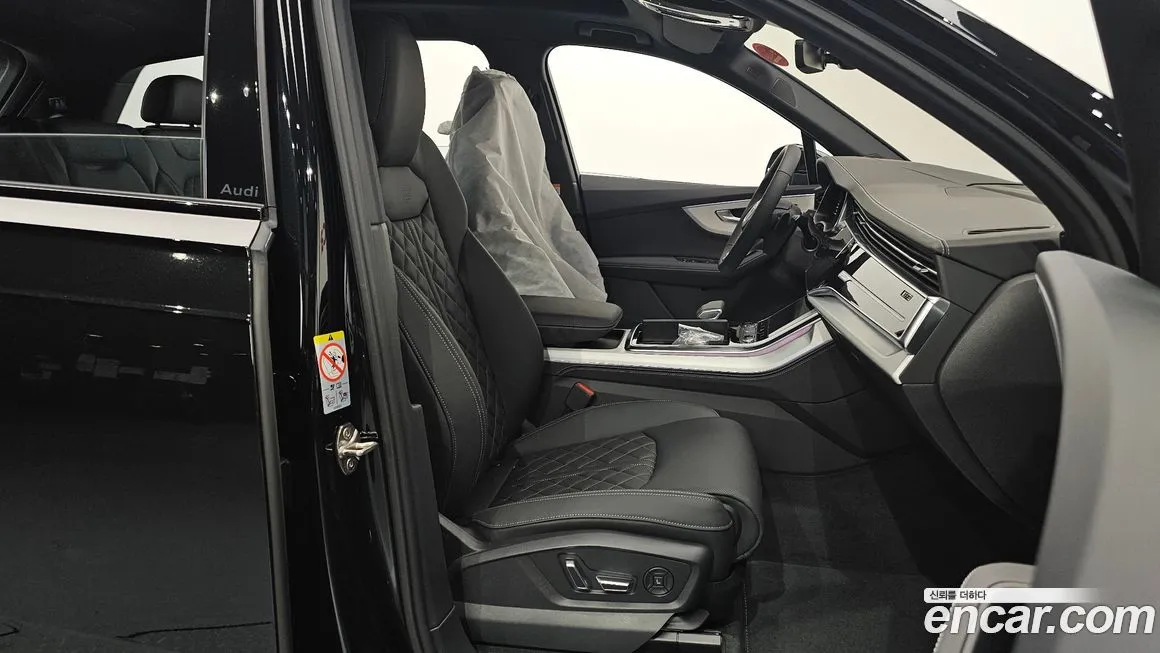 Audi Q7 2026 из KR, фото 9