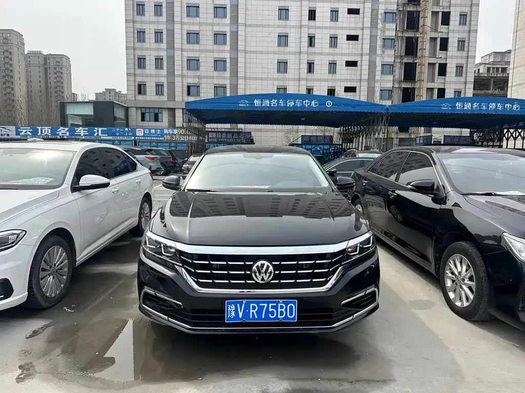 Volkswagen Passat — фото 6