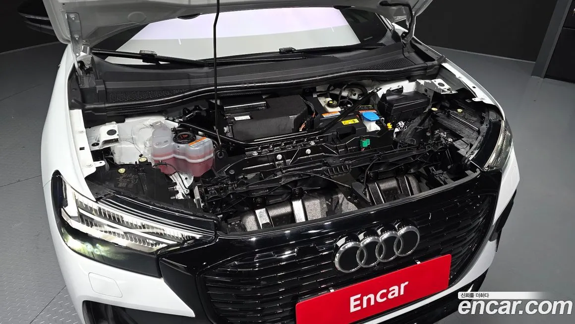 Audi Q4 e-tron 2022 из KR, фото 7