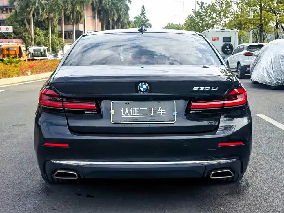 BMW 5 Series — фото 2