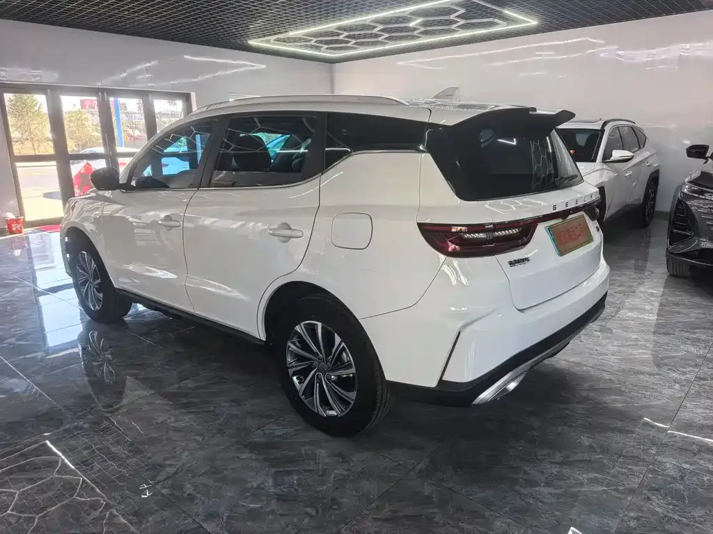 Geely Vision X6 2022 из CN, фото 4