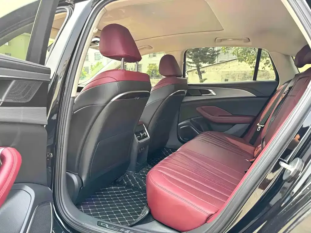 Hongqi H5 2024 из CN, фото 8