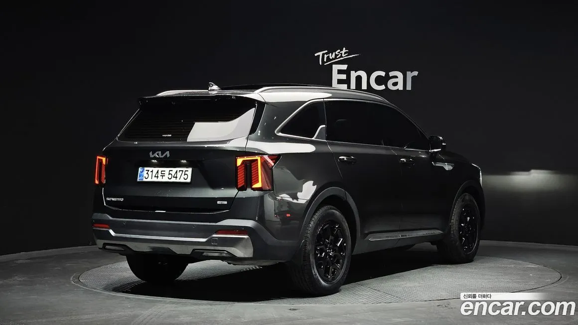 Kia Sorento — фото 7