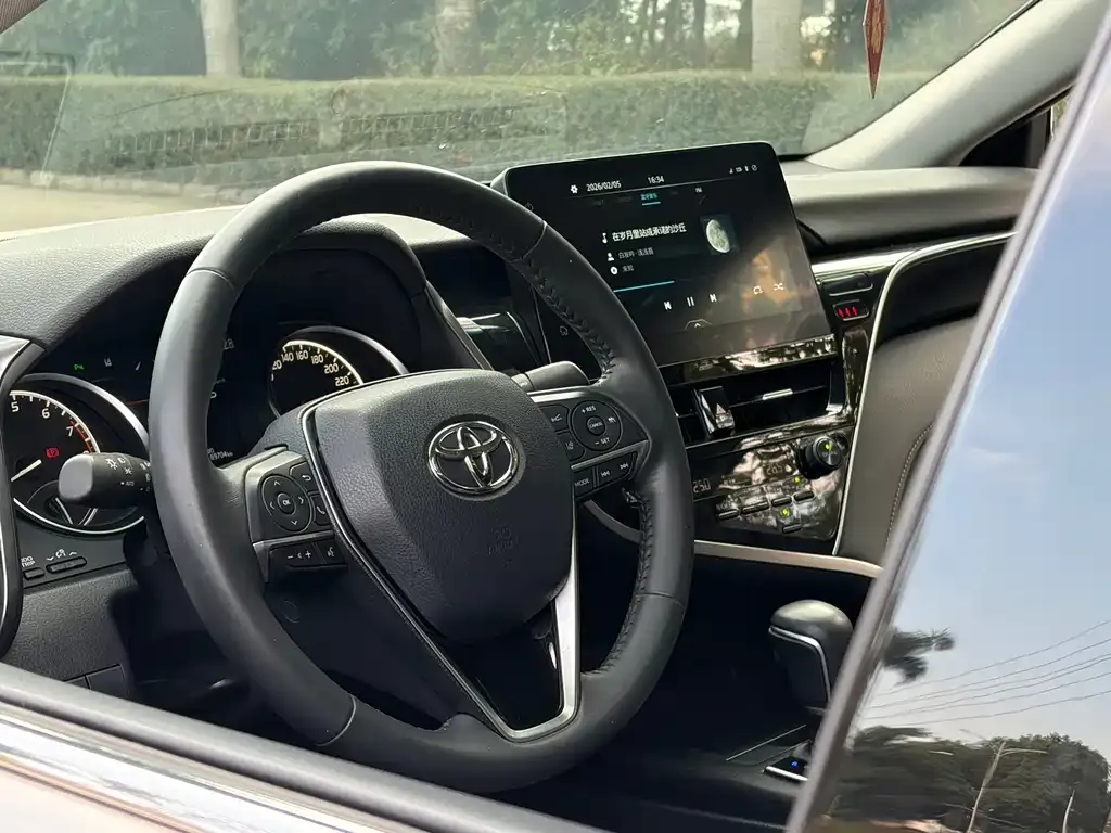 Toyota Camry 2022 из CN, фото 4