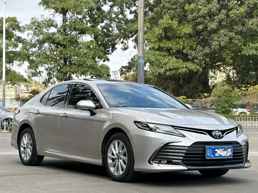 Toyota Camry 2022 из CN, фото 7