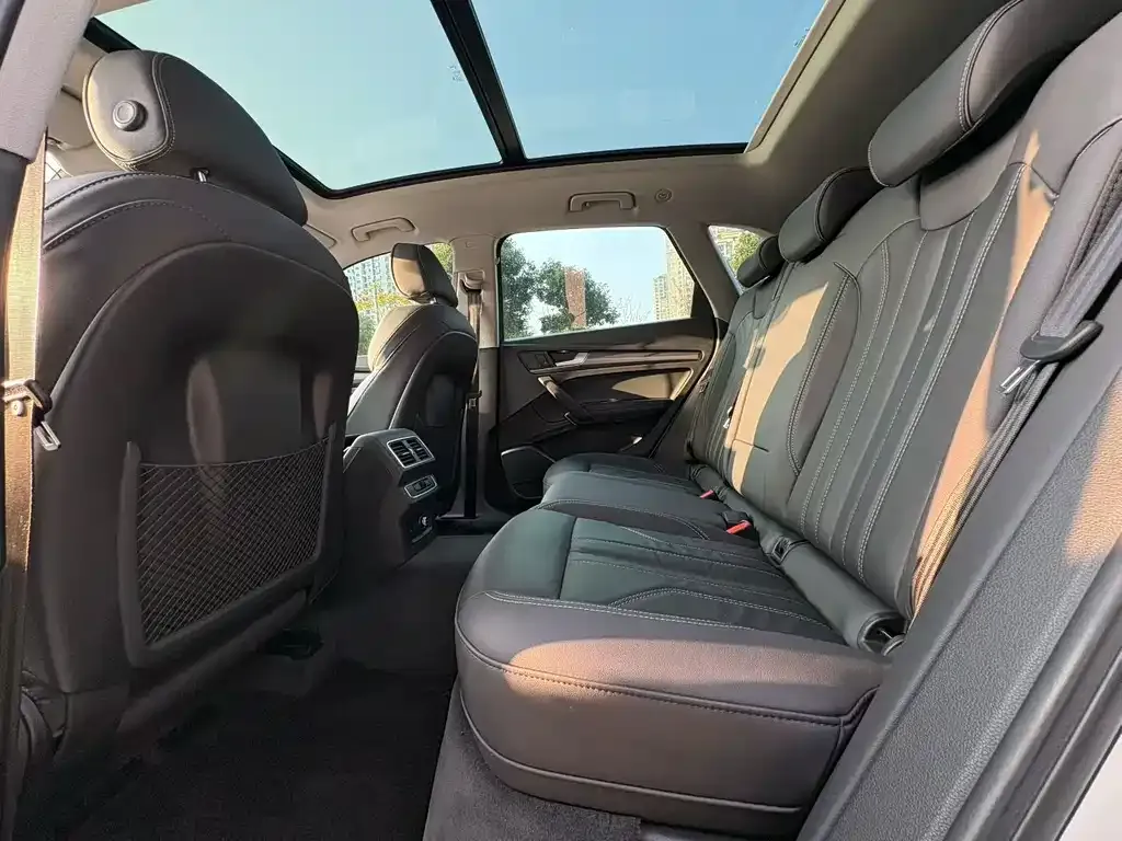 Audi Q5L 2023 из CN, фото 6